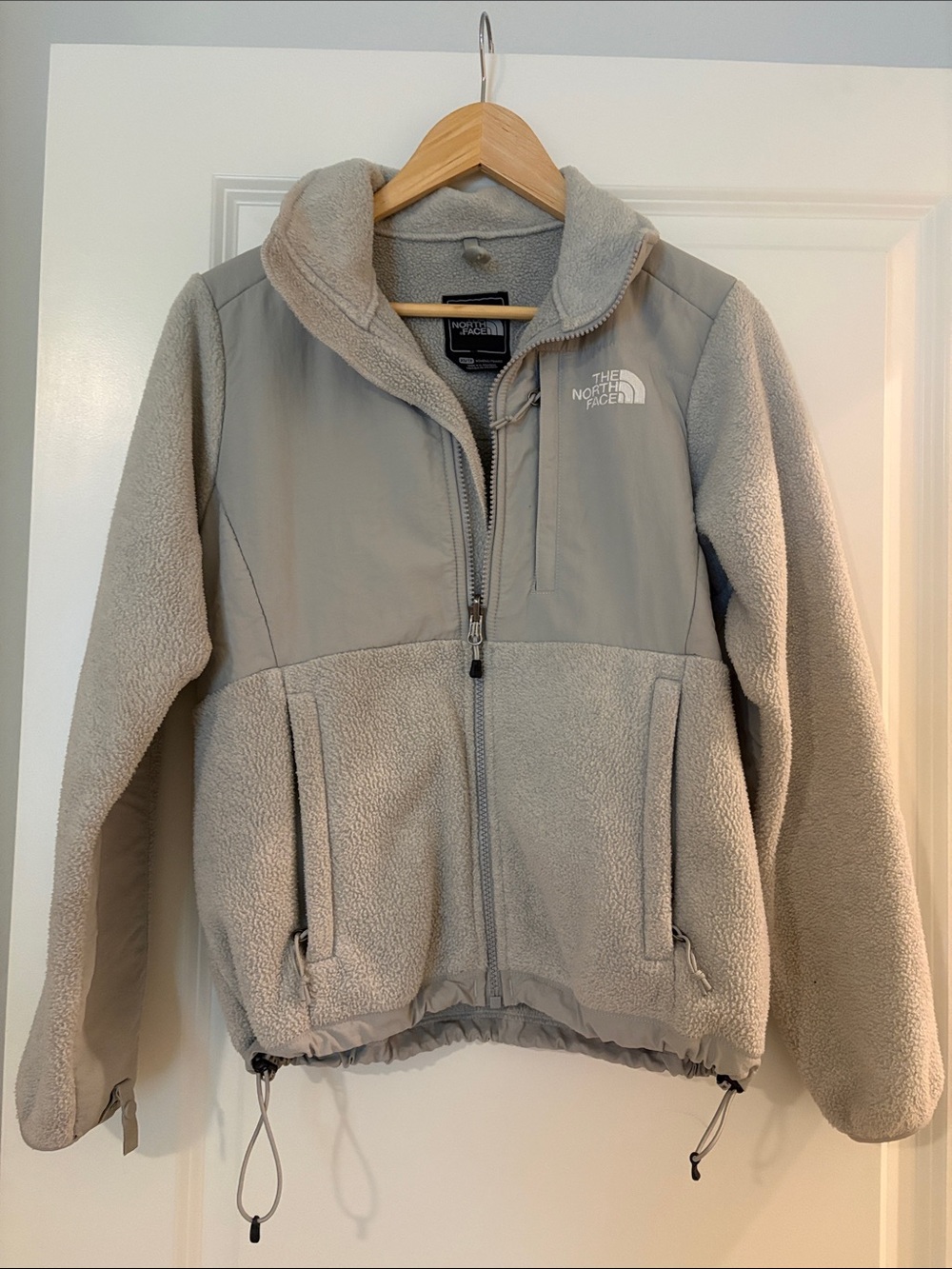 The North Face Kids' Puffer Fleece Jacket in Light Gray